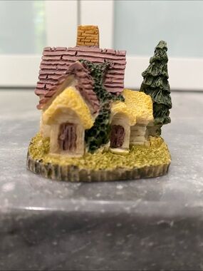 Charming Yves Rocher Miniature Ceramic Figurine House